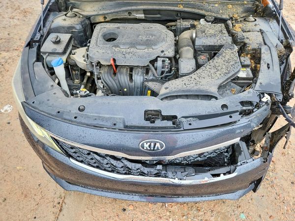 2019 KIA OPTIMA LX, S