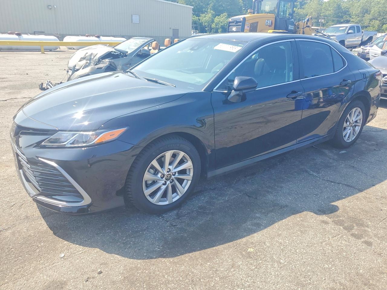 2023 TOYOTA CAMRY
