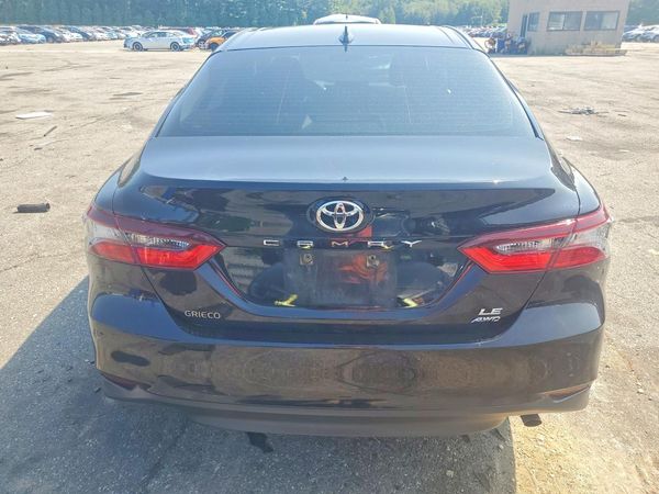 2023 TOYOTA CAMRY