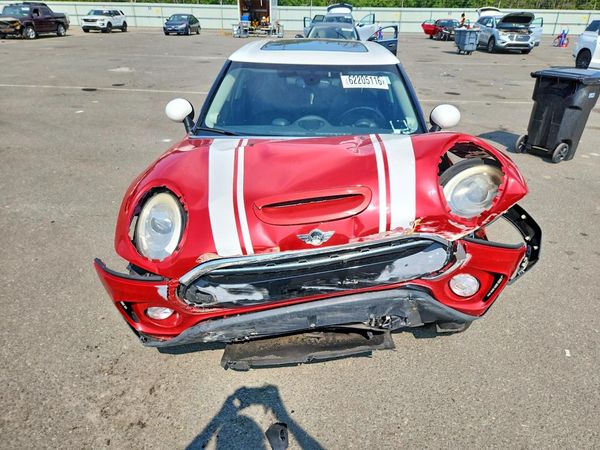 2017 MINI COOPER