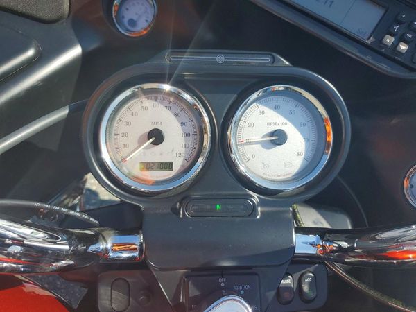 2013 HARLEY-DAVIDSON FLTRX
