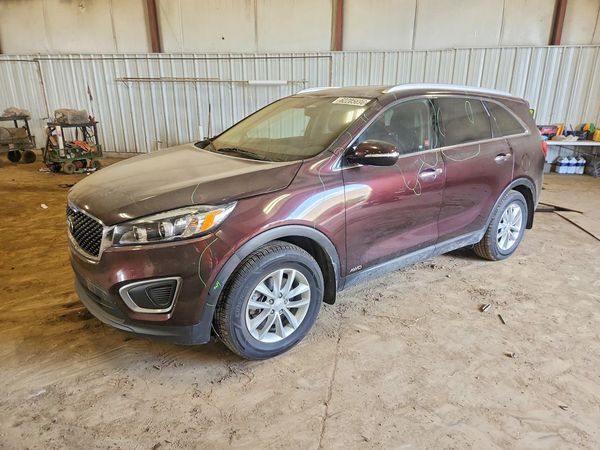 2016 KIA SORENTO L / LX