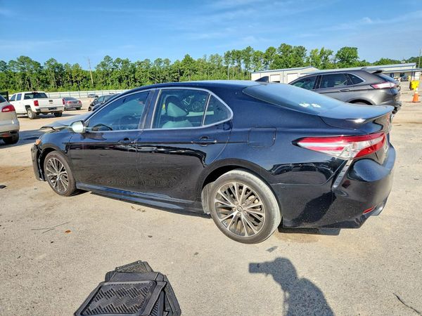 2019 TOYOTA CAMRY