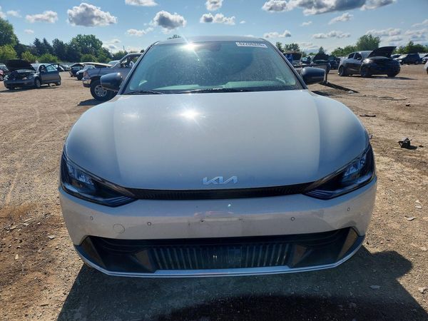 2023 KIA EV6 Light, Wind