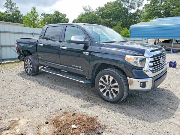 2018 TOYOTA TUNDRA Limited
