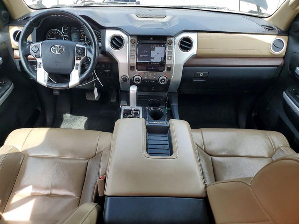 2018 TOYOTA TUNDRA Limited