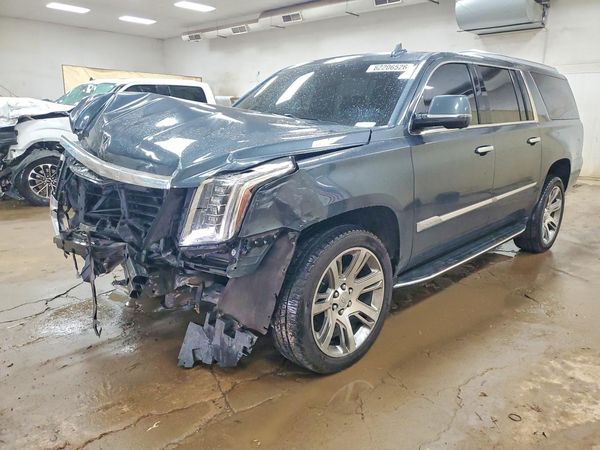 2019 CADILLAC ESCALADE