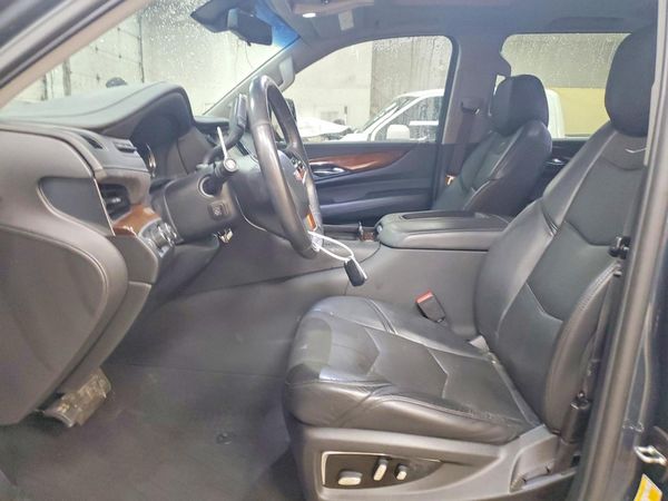 2019 CADILLAC ESCALADE ESV Luxury