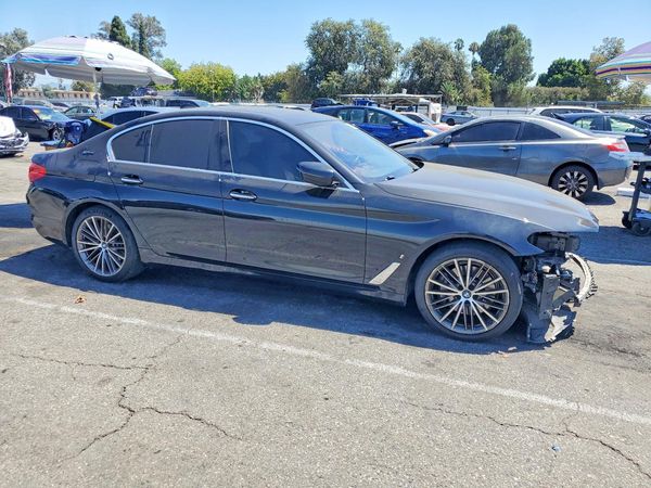 2018 BMW 530E