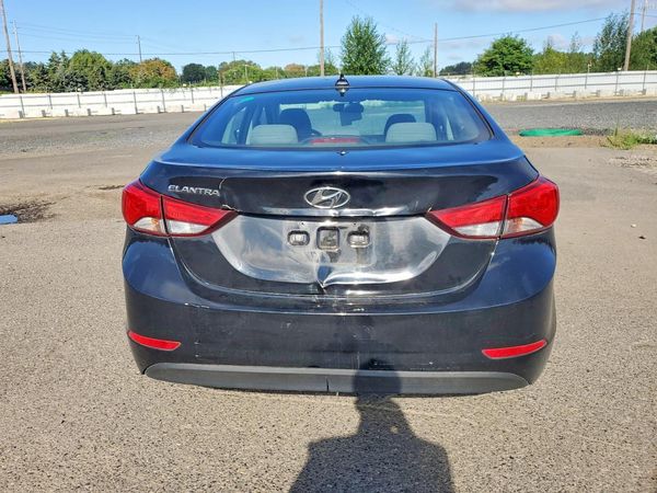 2016 HYUNDAI ELANTRA