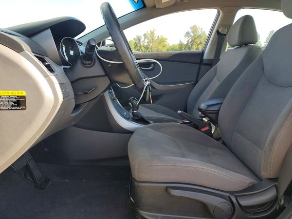 2016 HYUNDAI ELANTRA