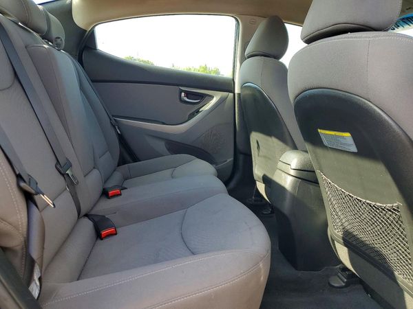 2016 HYUNDAI ELANTRA