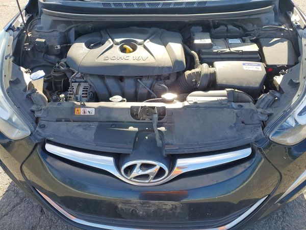 2016 HYUNDAI ELANTRA
