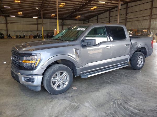 2025 FORD F150 XLT — Front 3/4