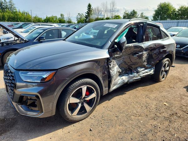 2024 AUDI Q5 S Line quattro Premium