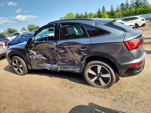 2024 AUDI Q5 S Line quattro Premium