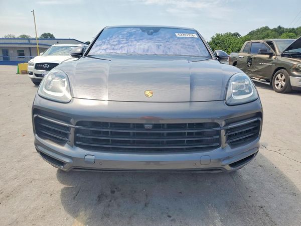 2021 PORSCHE CAYENNE Coupe