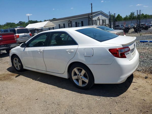 2012 TOYOTA CAMRY