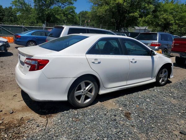 2012 TOYOTA CAMRY