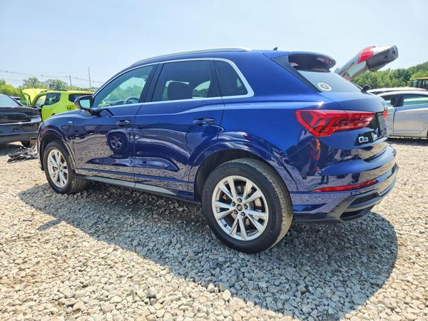 2021 AUDI Q3 S Line quattro Premium