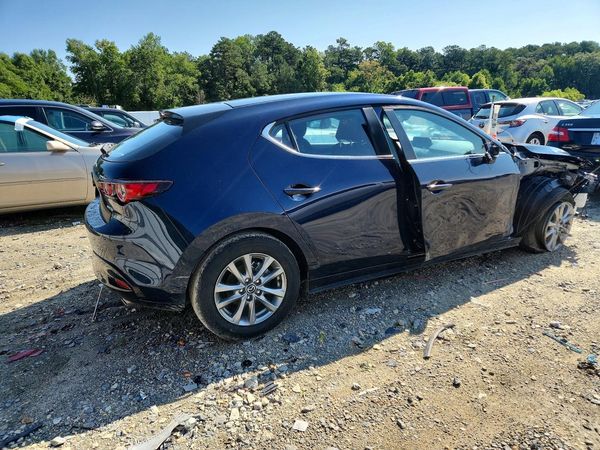 2025 MAZDA 3 Mazda3