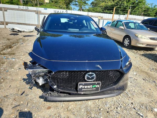 2025 MAZDA 3 Mazda3