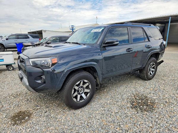 2024 TOYOTA 4RUNNER