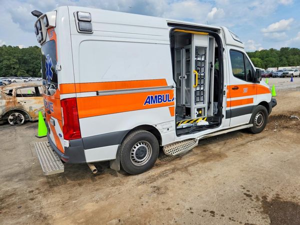 2025 MERCEDES-BENZ SPRINTER 907 (VS30)
