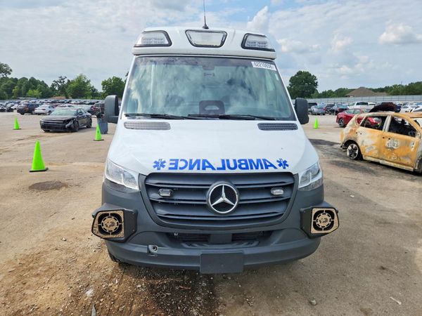2025 MERCEDES-BENZ SPRINTER 907 (VS30)