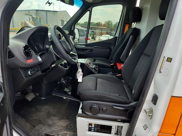 2025 MERCEDES-BENZ SPRINTER 907 (VS30)