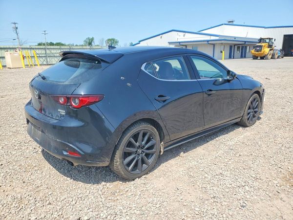 2023 MAZDA 3 Premium Plus Package