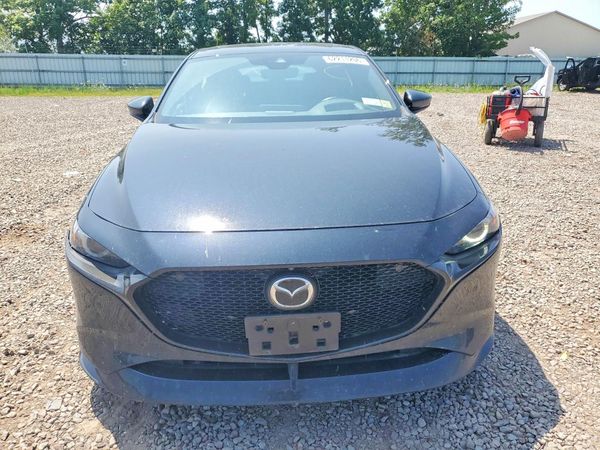 2023 MAZDA 3 Premium Plus Package
