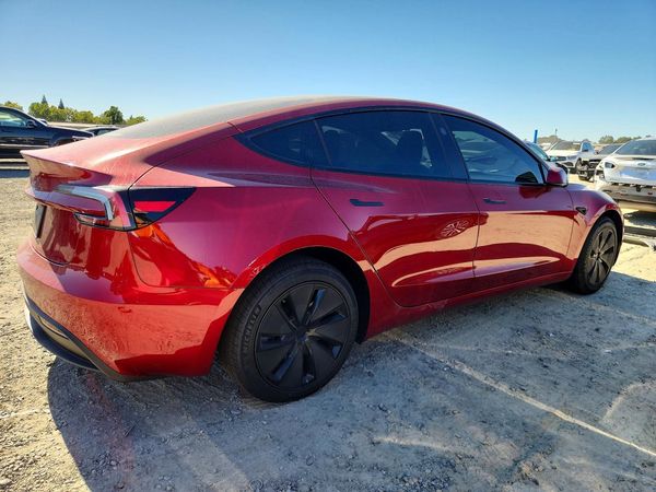 2025 TESLA MODEL 3