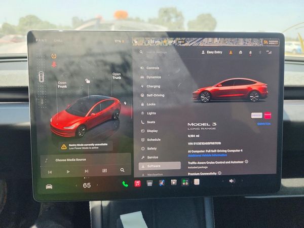 2025 TESLA MODEL 3
