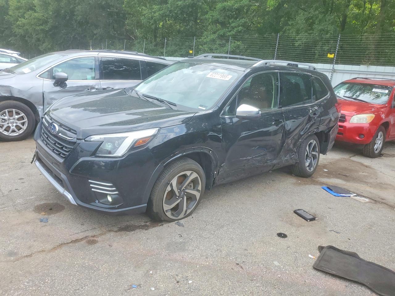 2024 SUBARU FORESTER Touring