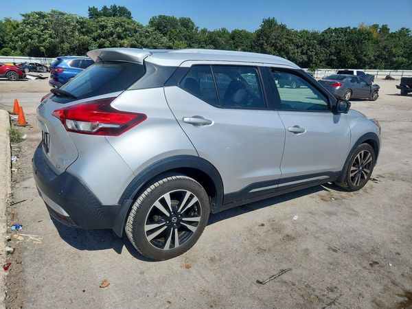 2020 NISSAN KICKS