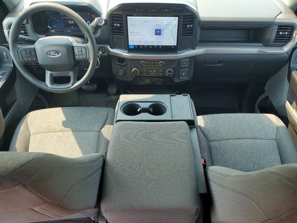 2024 FORD F150