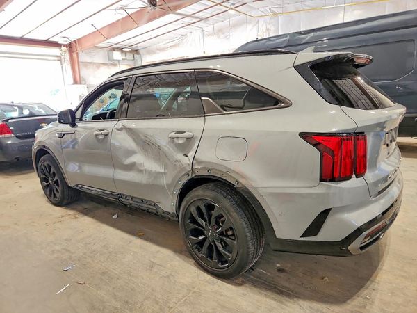 2022 KIA SORENTO