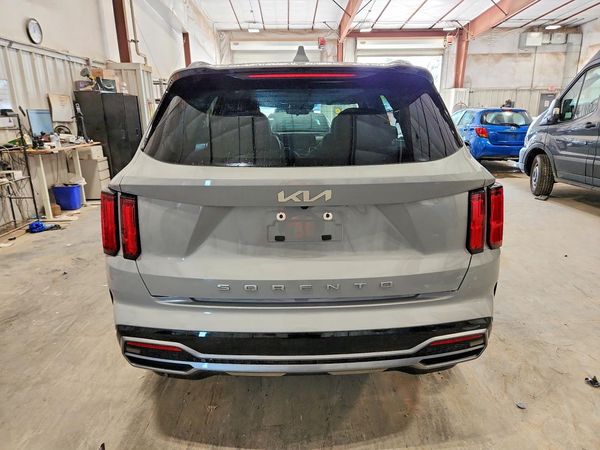 2022 KIA SORENTO