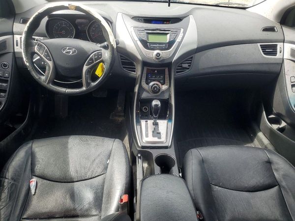 2013 HYUNDAI ELANTRA