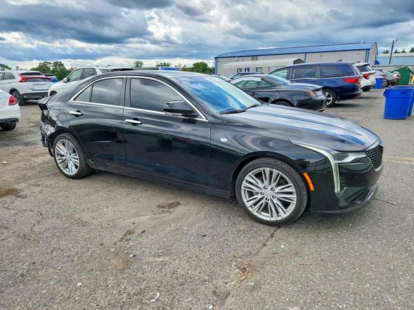 2024 CADILLAC CT4