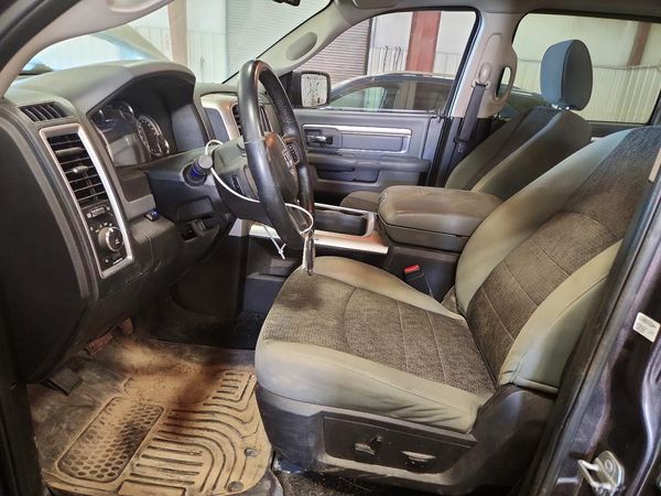 2015 RAM 1500 SLT