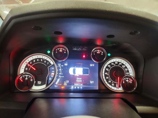 2015 RAM 1500 SLT
