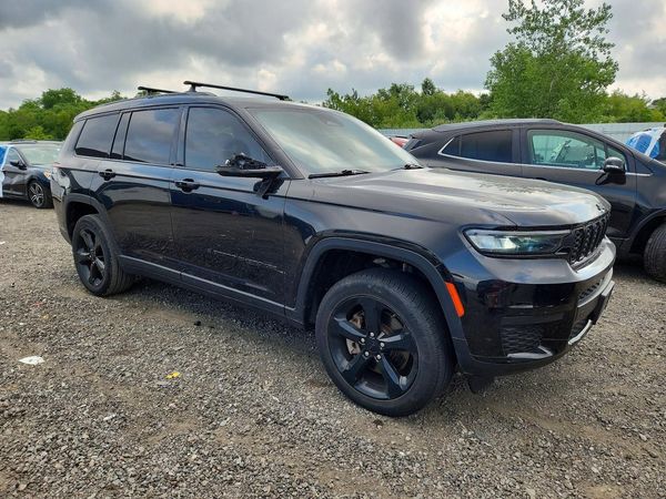 2022 JEEP GRAND CHEROKEE L LAREDO 4X4