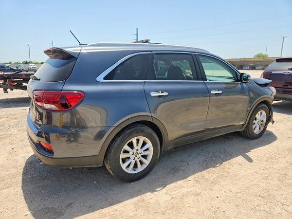 2020 KIA SORENTO L, LX, S