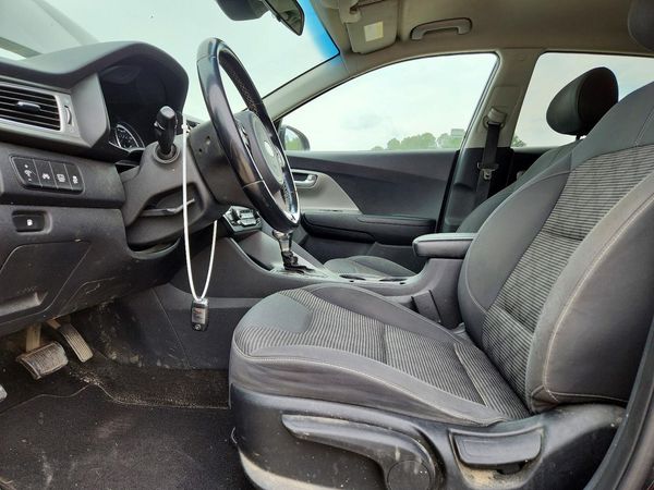 2019 KIA NIRO FE (HEV), LX (HEV)
