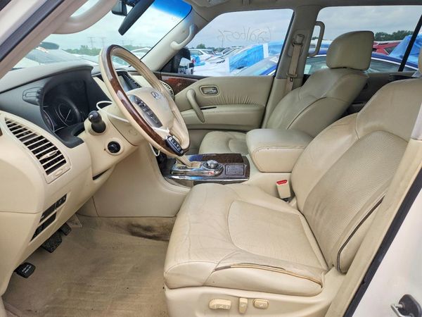 2015 INFINITI QX80