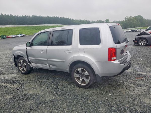 2015 HONDA PILOT SE