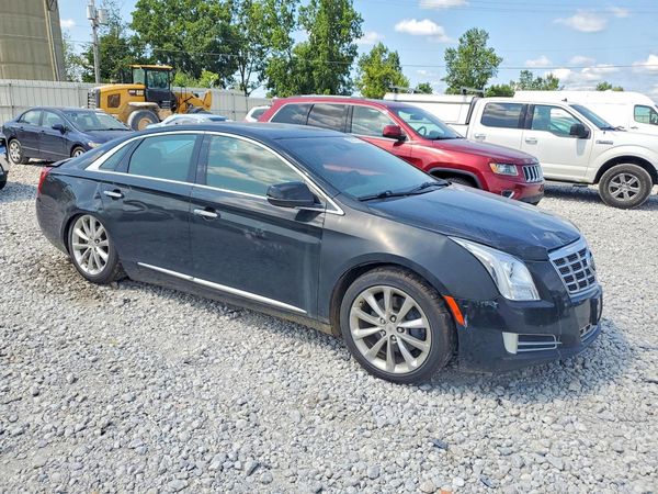 2014 CADILLAC XTS Luxury