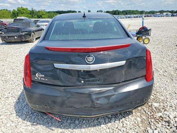 2014 CADILLAC XTS Luxury